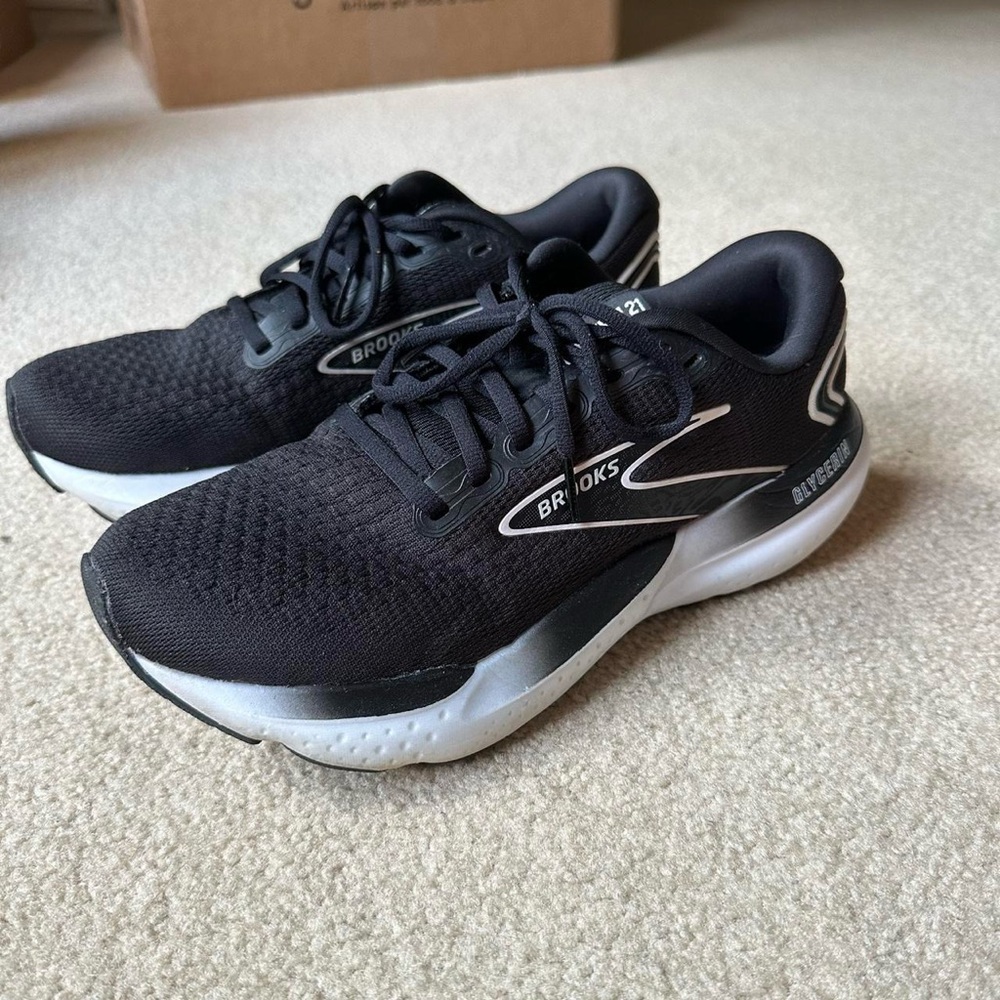 Women’s Brooks Glycerin 21
